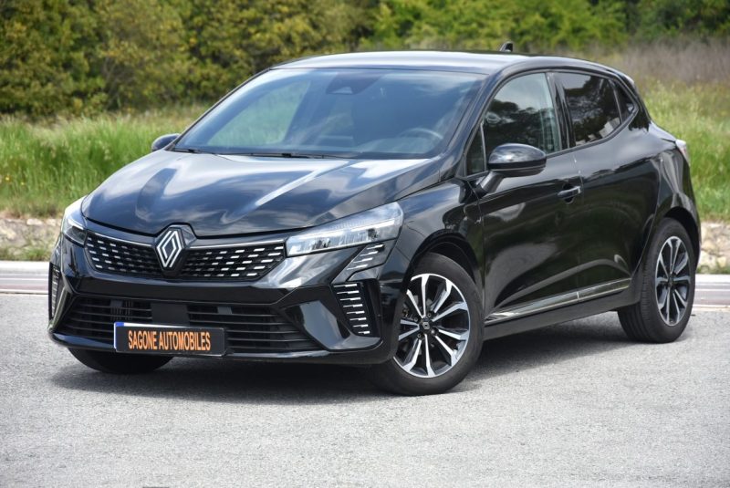 RENAULT CLIO 1.0 TCE 90CH TECHNO + OPTIONS - 17 000 KM 2024