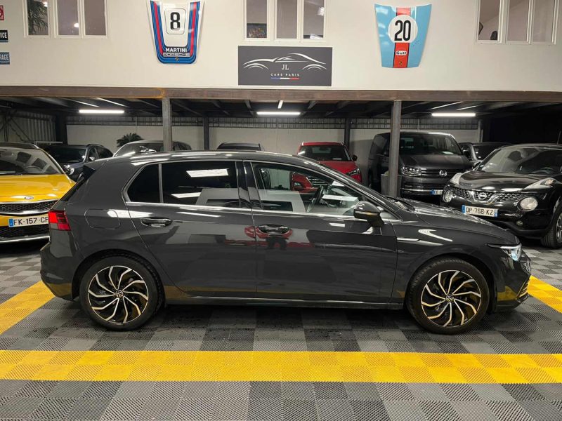  MAGNIFIQUE VOLKSWAGEN GOLF 8 STYLE 1.5 eTSI 150 CH DSG7 