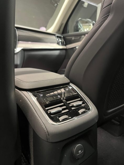 MAGNIFIQUE VOLVO XC90 ULTRA STYLE DARK T8 AWD 7 PLACES 2.0i 455CH (310 + 145ch)⭐️⭐️⭐️⭐️⭐️