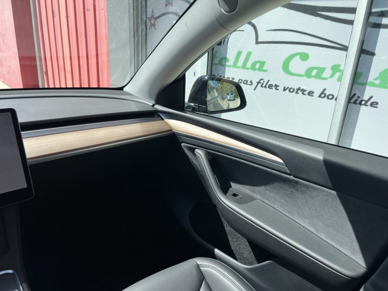 TESLA MODEL Y AUTONOMIE STANDARD 62 KWH PROPULSION 