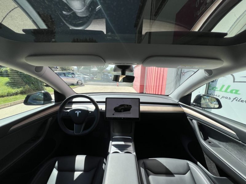 TESLA MODEL Y AUTONOMIE STANDARD 62 KWH PROPULSION 