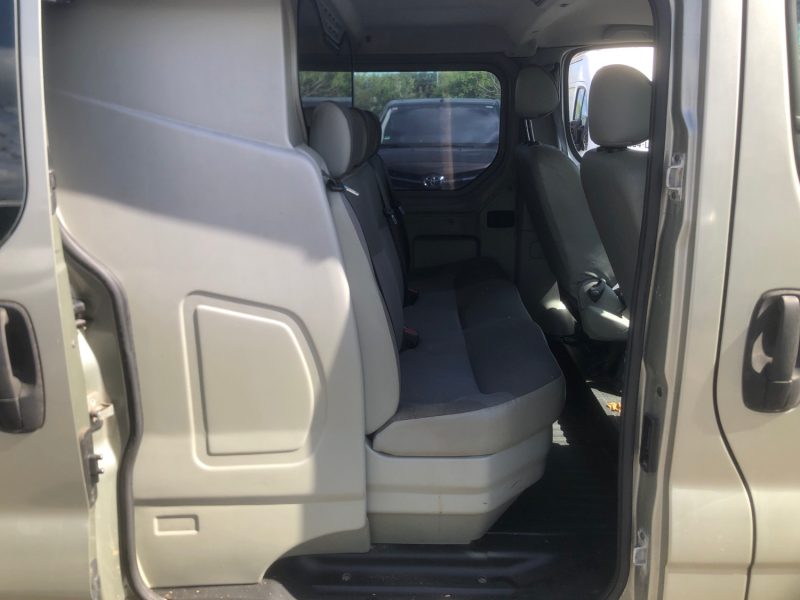 OPEL VIVARO 5 PLACES 189 550 km · 2.0L 115 CV