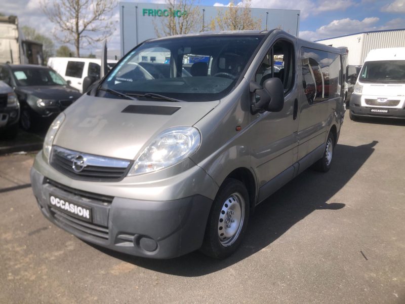 OPEL VIVARO 5 PLACES 189 550 km · C1  Vivaro Tour 2.5 CDTI135 C1