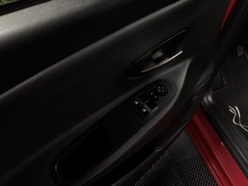 LANCIA YPSILON III 0.9 TWINAIR 85 Cv 5 PORTES / CLIMATISATION AUTOMATIQUE REGULATEUR - GARANTIE 1 AN