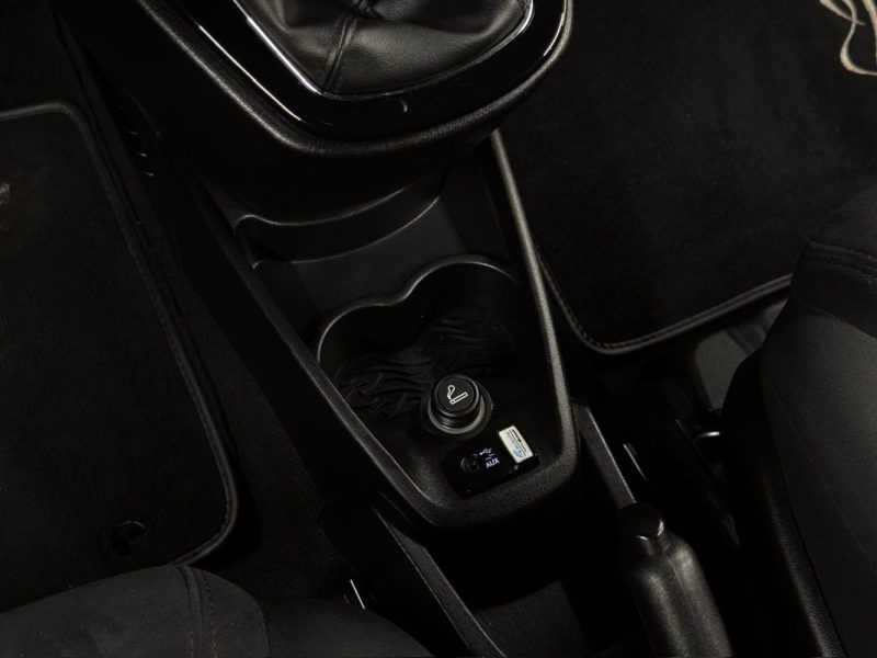 LANCIA YPSILON III 0.9 TWINAIR 85 Cv 5 PORTES / CLIMATISATION AUTOMATIQUE REGULATEUR - GARANTIE 1 AN