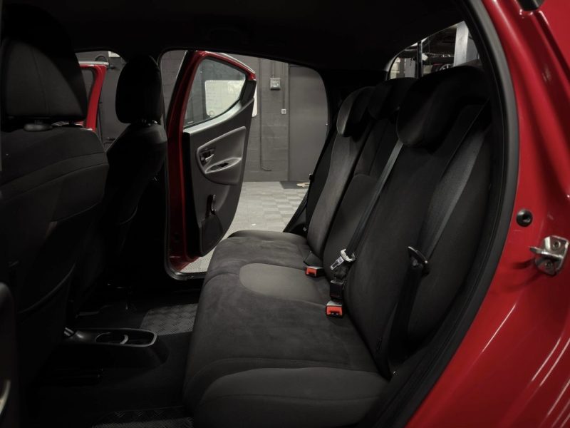 LANCIA YPSILON III 0.9 TWINAIR 85 Cv 5 PORTES / CLIMATISATION AUTOMATIQUE REGULATEUR - GARANTIE 1 AN