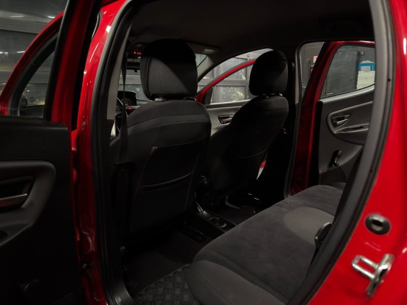 LANCIA YPSILON III 0.9 TWINAIR 85 Cv 5 PORTES / CLIMATISATION AUTOMATIQUE REGULATEUR - GARANTIE 1 AN