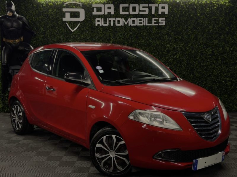 LANCIA YPSILON III 0.9 TWINAIR 85 Cv 5 PORTES / CLIMATISATION AUTOMATIQUE REGULATEUR - GARANTIE 1 AN