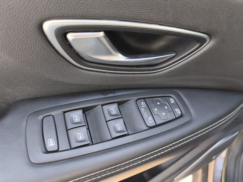 RENAULT GDSCEN.IV 1.7 BLUE DCI 150CH INITALE PARIS 2019