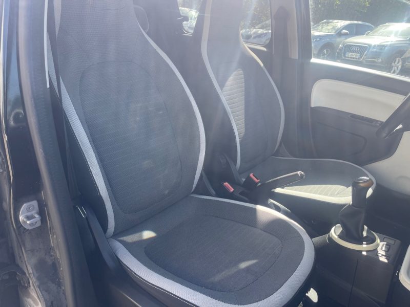 RENAULT TWINGO III 1.0 SCE 70 INTENS 89MKM