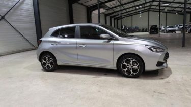 MG mg3 1.5 l hybrid+ 195 ch bva luxury + radar ar + camera 360