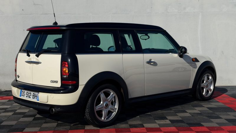 MINI CLUBMAN MINI COOPER 1.6 i 120 Cv *  BOITE AUTOMATIQUE *