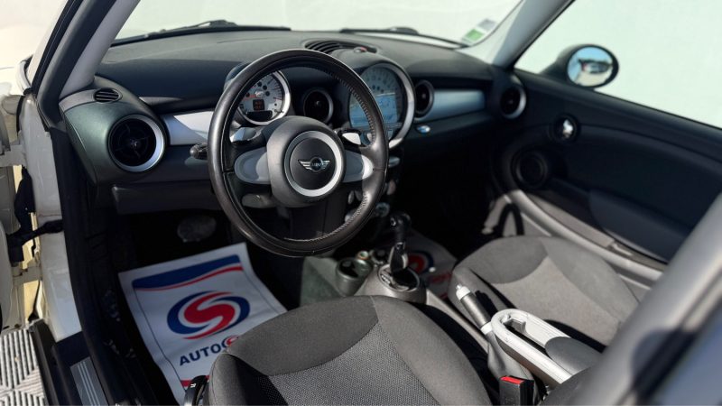 MINI CLUBMAN MINI COOPER 1.6 i 120 Cv *  BOITE AUTOMATIQUE *