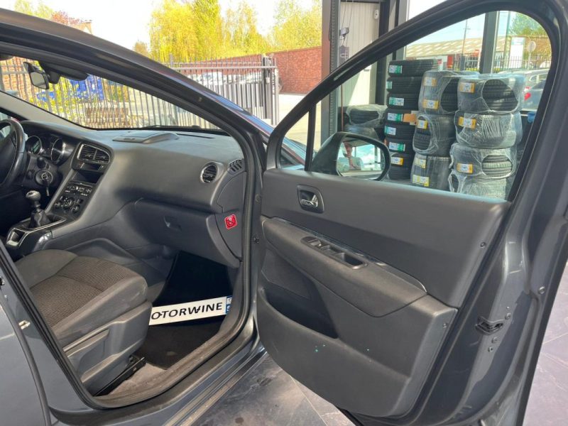 🚗 PEUGEOT 5008 1.6 e-HDI 112ch ⚙️ ACTIVE BMP6  Radar recul 📡 Régulateur 🚀 Bluetooth