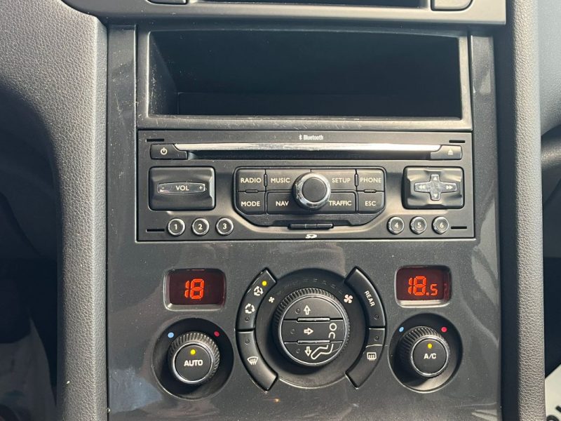 🚗 PEUGEOT 5008 1.6 e-HDI 112ch ⚙️ ACTIVE BMP6  Radar recul 📡 Régulateur 🚀 Bluetooth