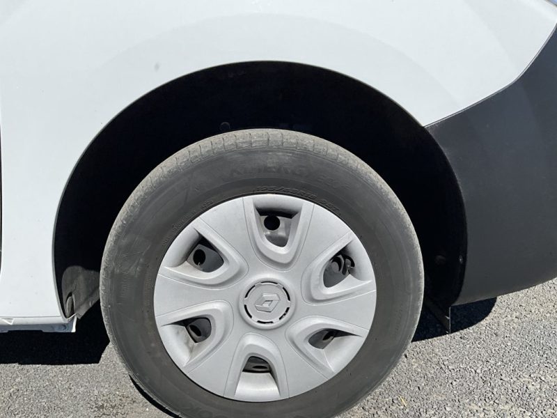 RENAULT KANGOO 2 1.5 BLUE DCI 95 CV BUSINESS  *TVA RÉCUPÉRABLE (8325 € HT)