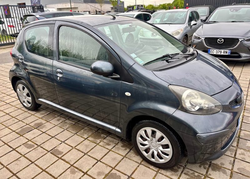 TOYOTA AYGO 1.0I VVT-I CONFORT  2008