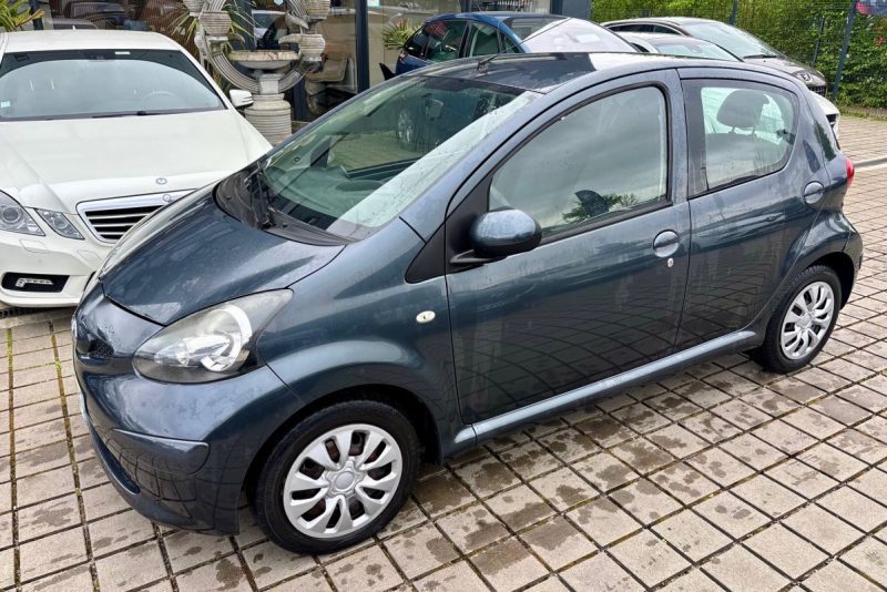TOYOTA AYGO 1.0I VVT-I CONFORT  2008