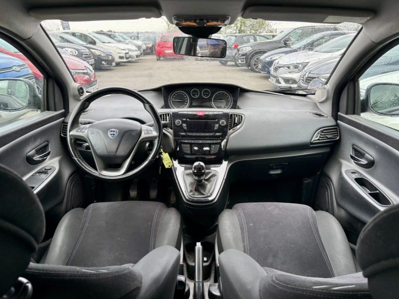 LANCIA Y 1.2 69 CH SILVER STOP&START GOLD 2012