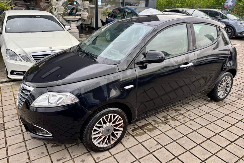 LANCIA Y 1.2 69 CH SILVER STOP&START GOLD 2012