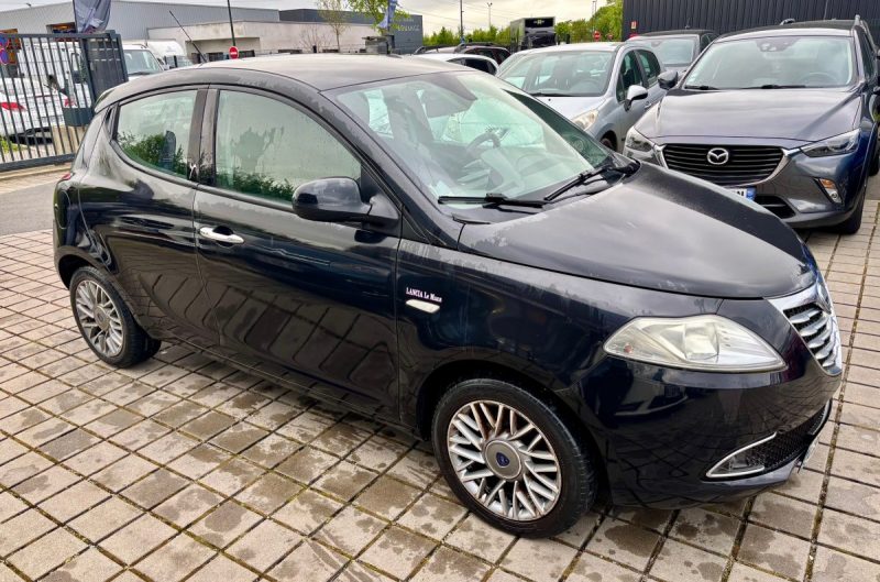 LANCIA Y 1.2 69 CH SILVER STOP&START GOLD 2012