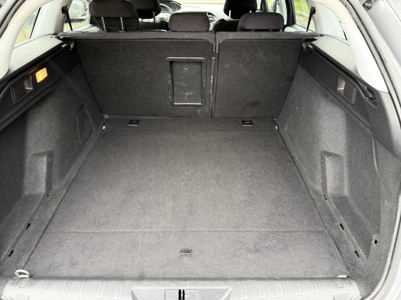 Peugeot 308 SW 1.6 HDI 120 CH EAT6 Allure - Boîte Auto - GPS - Révisée & Garantie 6 Mois
