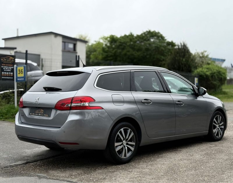 Peugeot 308 SW 1.6 HDI 120 CH EAT6 Allure - Boîte Auto - GPS - Révisée & Garantie 6 Mois