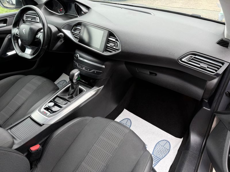 Peugeot 308 SW 1.6 HDI 120 CH EAT6 Allure - Boîte Auto - GPS - Révisée & Garantie 6 Mois