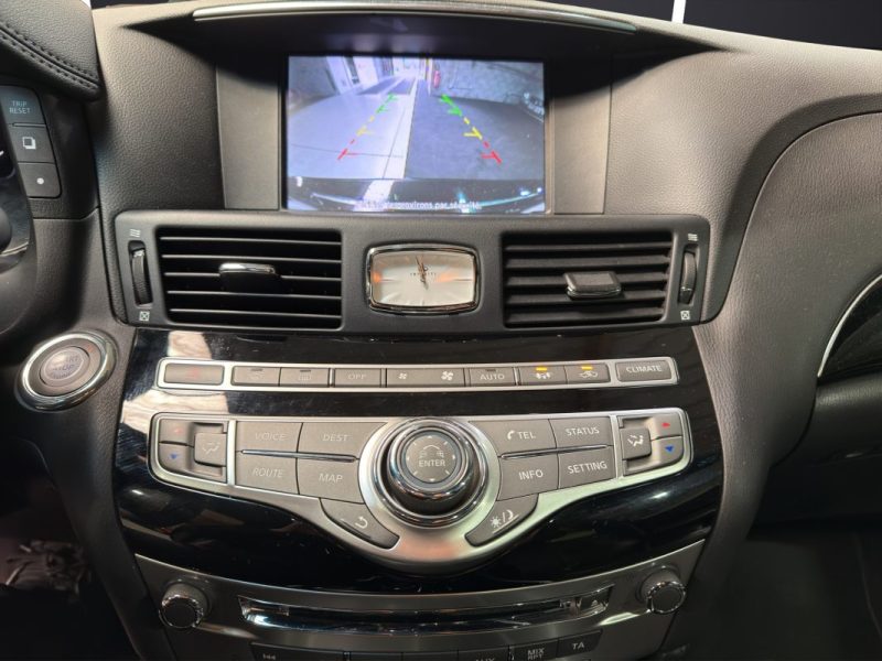 INFINITI Q70 S 3.0 D V6 