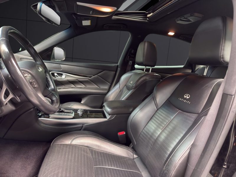 INFINITI Q70 S 3.0 D V6 