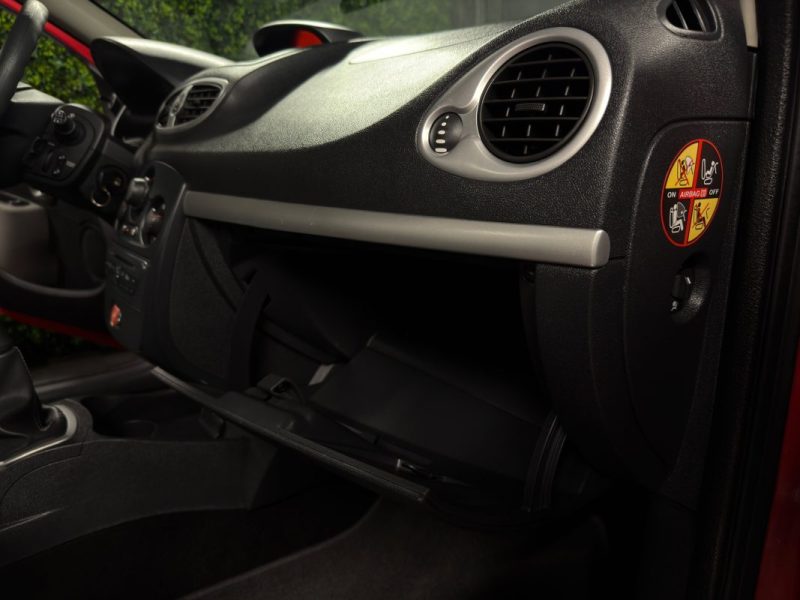 RENAULT CLIO 3 III PHASE 2 1.2 75 CV 5 PORTES / CLIMATISATION REGULATEUR LIMITEUR - GARANTIE 1 AN 2012