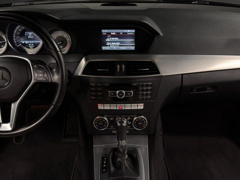 MERCEDES CLASSE C 3 III PHASE 2 AVANTGARDE 180 CGI 1.6 156 Cv BVA7 INTERIEUR CUIR - Garantie 1 an