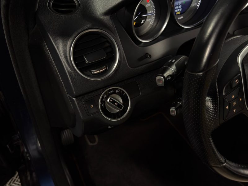 MERCEDES CLASSE C 3 III PHASE 2 AVANTGARDE 180 CGI 1.6 156 Cv BVA7 INTERIEUR CUIR - Garantie 1 an