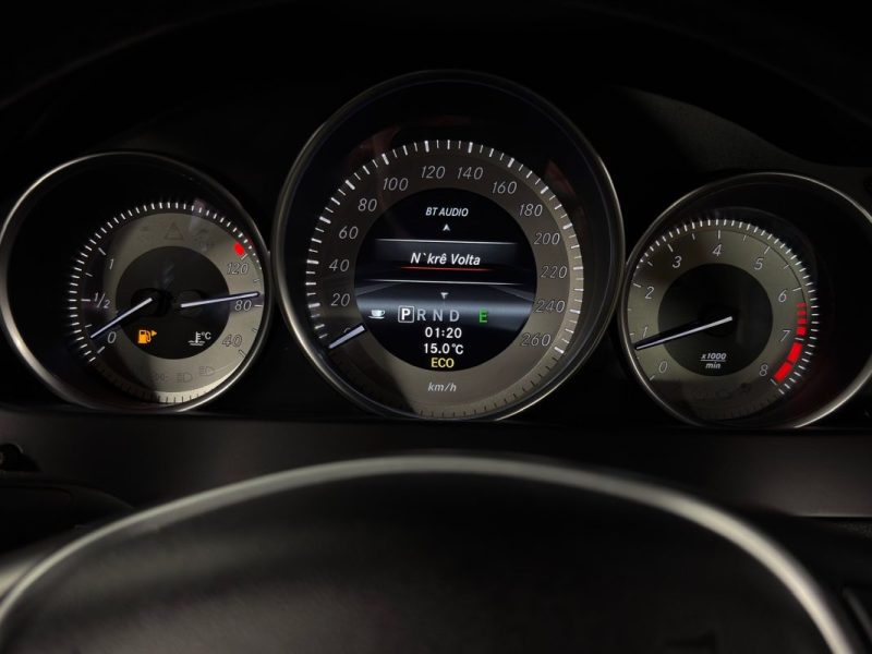 MERCEDES CLASSE C 3 III PHASE 2 AVANTGARDE 180 CGI 1.6 156 Cv BVA7 INTERIEUR CUIR - Garantie 1 an