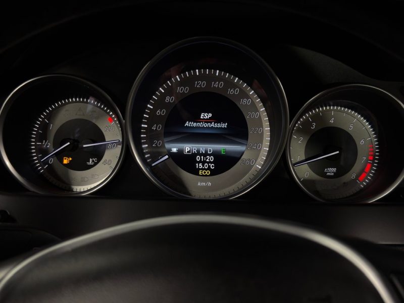 MERCEDES CLASSE C 3 III PHASE 2 AVANTGARDE 180 CGI 1.6 156 Cv BVA7 INTERIEUR CUIR - Garantie 1 an