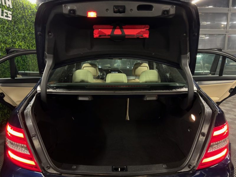 MERCEDES CLASSE C 3 III PHASE 2 AVANTGARDE 180 CGI 1.6 156 Cv BVA7 INTERIEUR CUIR - Garantie 1 an