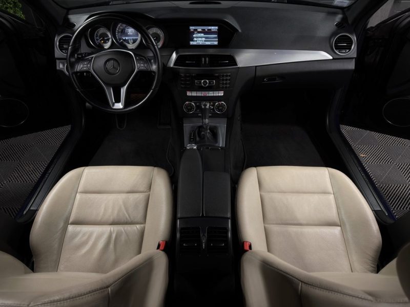 MERCEDES CLASSE C 3 III PHASE 2 AVANTGARDE 180 CGI 1.6 156 Cv BVA7 INTERIEUR CUIR - Garantie 1 an