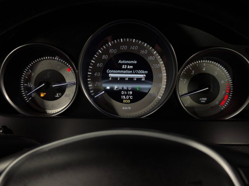 MERCEDES CLASSE C 3 III PHASE 2 AVANTGARDE 180 CGI 1.6 156 Cv BVA7 INTERIEUR CUIR - Garantie 1 an