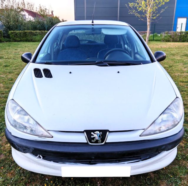 PEUGEOT 206 1.9D X-LINE 5 PORTES