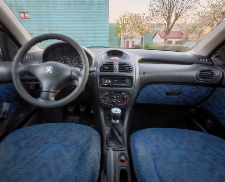 PEUGEOT 206 1.9D X-LINE 5 PORTES