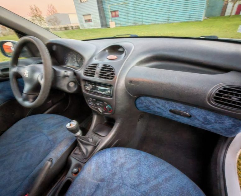 PEUGEOT 206 1.9D X-LINE 5 PORTES
