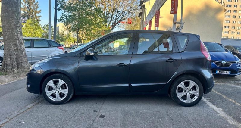 RENAULT SCENIC III 1.5 dCi 110 DYNAMIQUE 