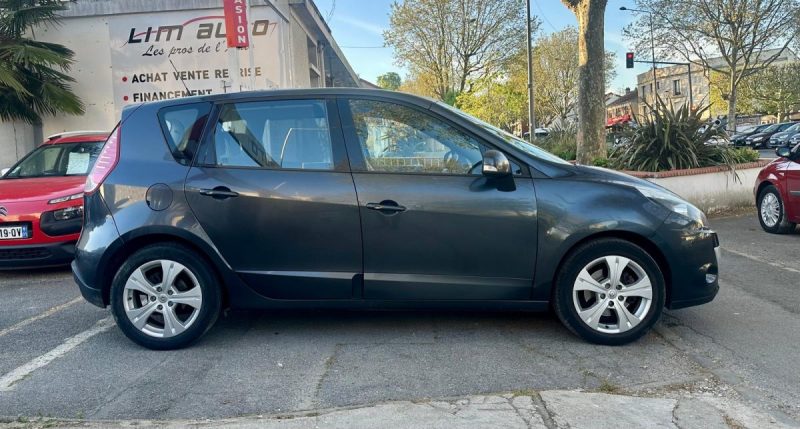 RENAULT SCENIC III 1.5 dCi 110 DYNAMIQUE 