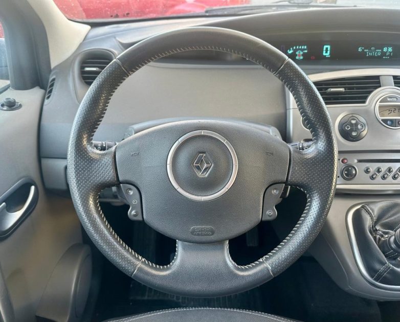 RENAULT SCENIC II 1.5 dCi 105 EXCEPTION 