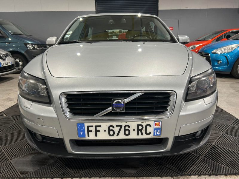VOLVO C30 1.6D 110CH 