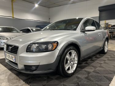 VOLVO C30 1.6D 110CH 