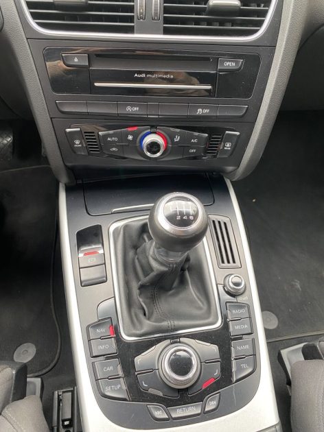 AUDI A4 2.0 TDI 150CH CLEAN DIESEL DPF ATTRACTION EURO6 2015