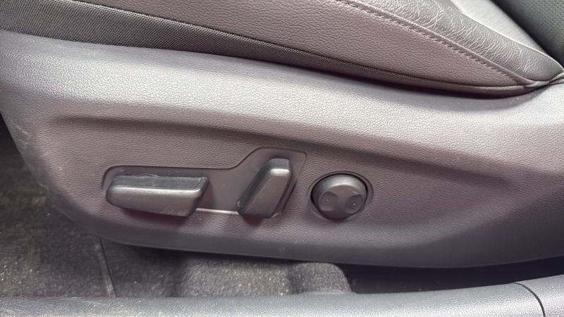 HYUNDAI IONIQ BERLINE PHASE 2 HYBRIDE 141cv EXECUTIVE + TOIT OUVRANT/1 ERE MAIN/TVA RECUPERABLE