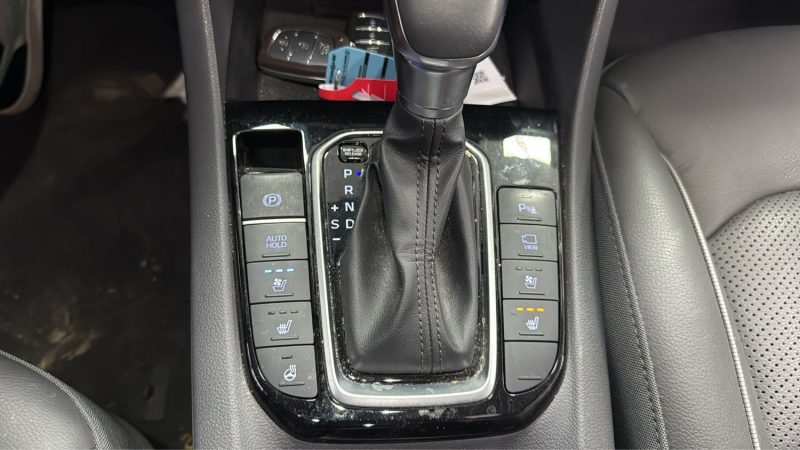 HYUNDAI IONIQ BERLINE PHASE 2 HYBRIDE 141cv EXECUTIVE + TOIT OUVRANT/1 ERE MAIN/TVA RECUPERABLE