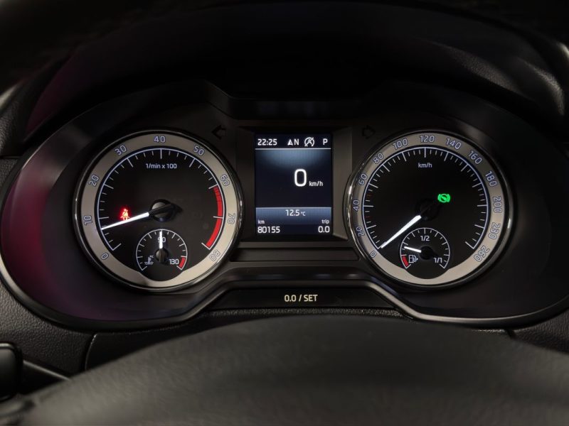 SKODA OCTAVIA III PHASE 2 EDITION 1.5 TSI 150 Cv DSG7 APPLE CARPLAY & ANDROID GPS - GARANTIE 1 AN